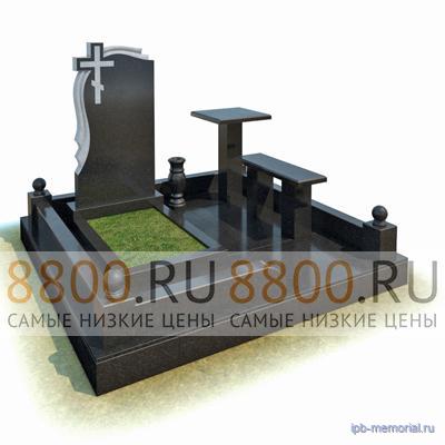 Берёзка — Крест на постаменте